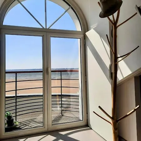 Cap Sur L'ocean Apartment *